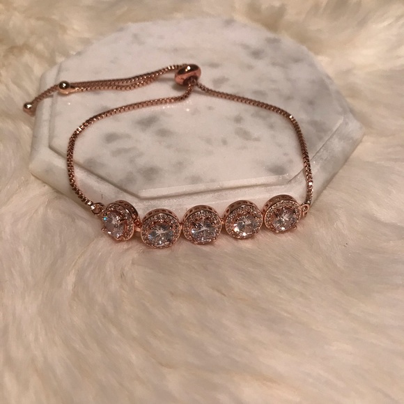 Jewelry - Rose gold tone Bolo bracelet